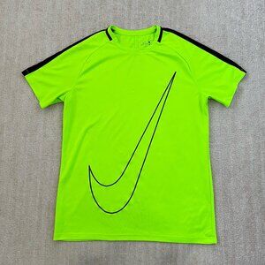 Nike Dri Fit Green Black Swoosh Crewneck Short Sleeve Shirt Top L